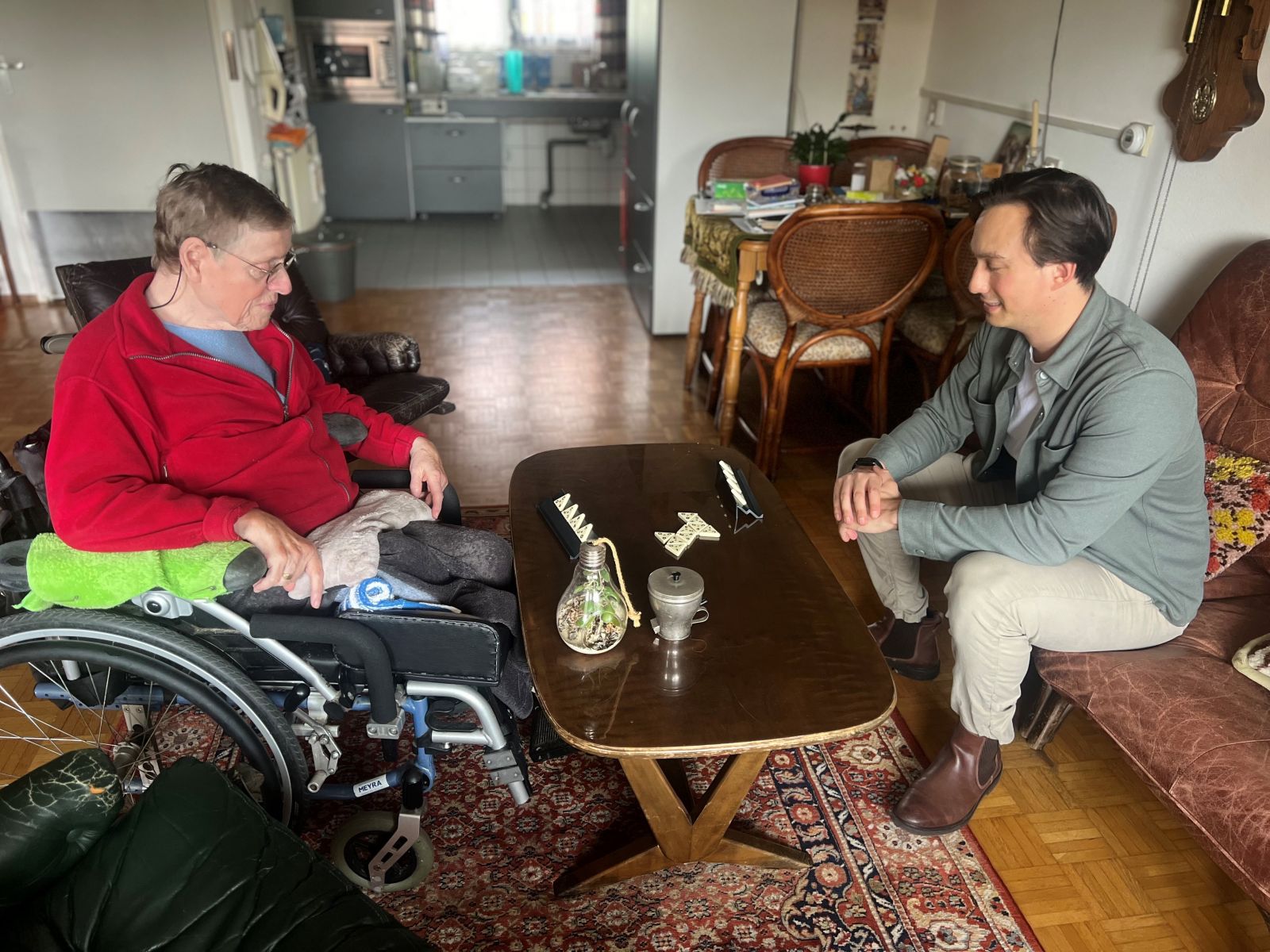 Henny en Timo Handjehelpen spelletje