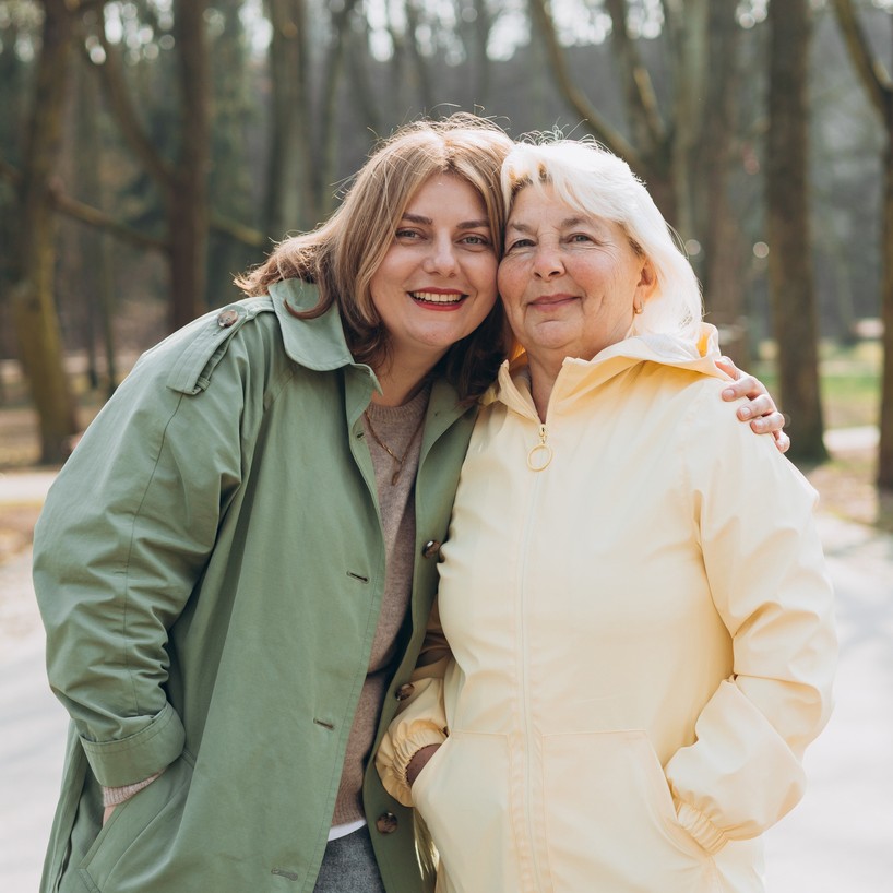 Claire is blij met vrijwilligster Emma